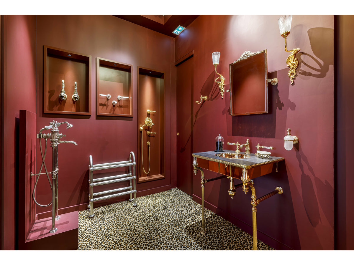 Showroom VOLEVATCH (40, rue Bonaparte, Paris 75006) - photographe Thibault Pousset 